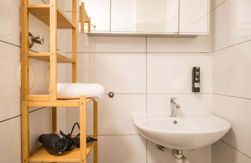 Stylish Apartment in convinient location - Photo 22