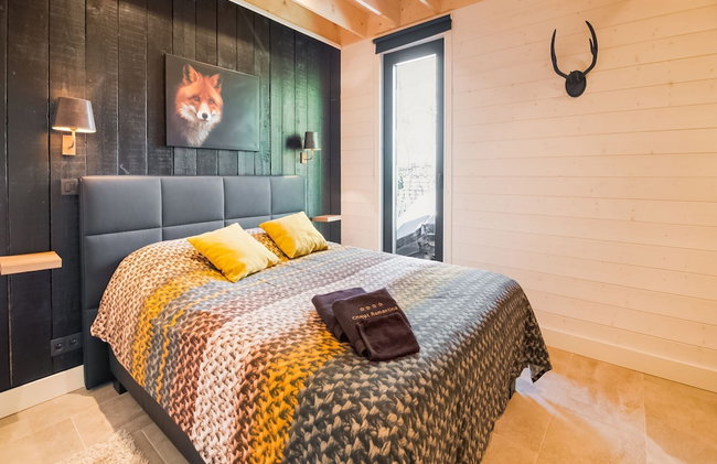 Idyllic Chalet in Biron with 2 Hot Tubs & Sauna - Photo 3