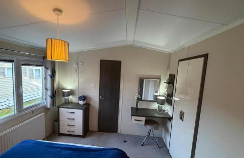 2-Bed Ringwood Cabin - incl Park Pass SelfCheckin - Foto 31