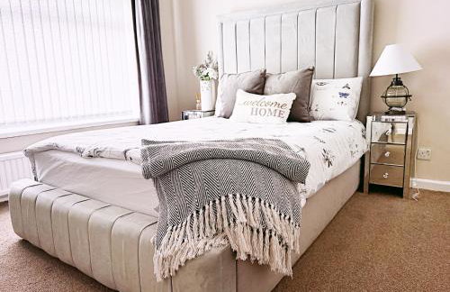 The Serene Stays - 3 Bed Home in Oldham Manchester - Foto 26