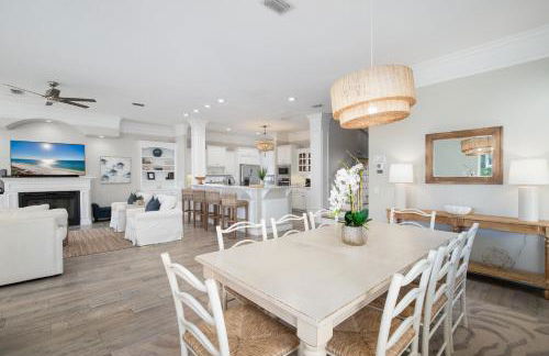 Luxury Community Pool, Hot Tub and Beach and Games - Foto 15