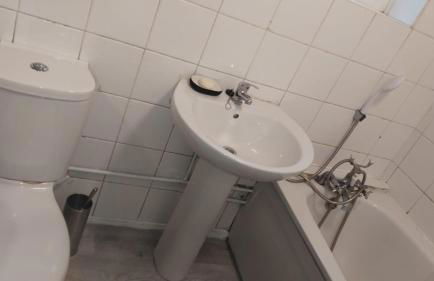 Central 4 Bed Home in Eastleigh! - Foto 8