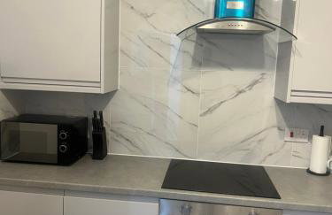 Jay3 Suites - Spacious Entire Apartment in London - Foto 14