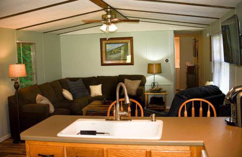 ShortLong Stays Welcome! Hot tub, Dog Friendly! - Foto 1