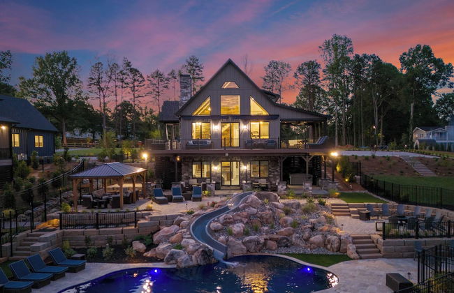 The Lodges Avantstay Lakefront, Sleeps 66 Pools, Docks, Theaters, Views - Foto 2