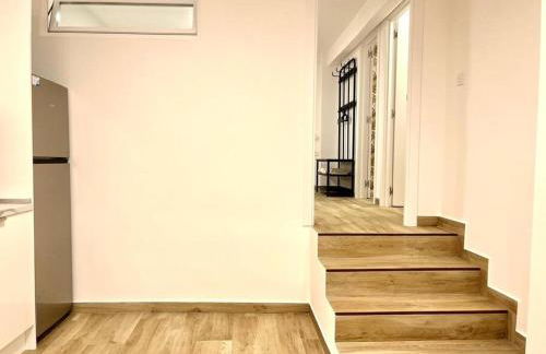 Modern and central independent apartment - Photo 17