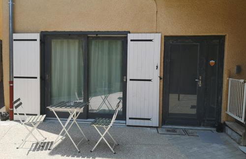 Proche Hôpital LyonSud Metro B Calme et WiFi - Foto 10