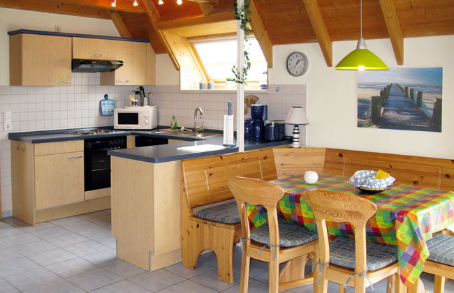 3 bedroom House in Wurster Nordseeküste with garden and terrace - Photo 4