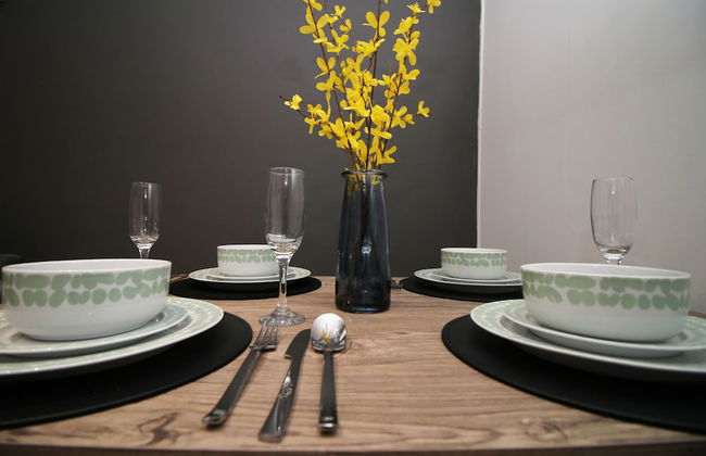 Skyline Remarkable 2-bed Apartment in Swansea - Photo 25