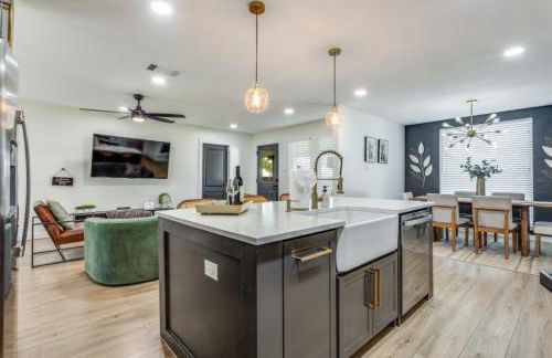 Luxury Oasis 4B 2B Jacuzzi Pet Friendly - Foto 38