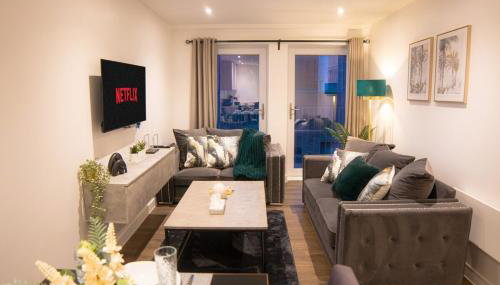 Luxury Mcr 2bed,2bath Apartment- Central location! - Foto 2