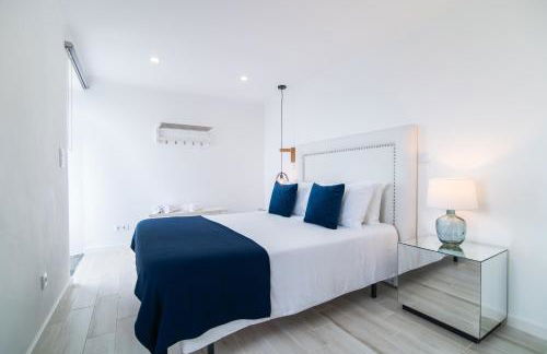 Azores Black Mountain House, Estúdio e T2 Ilha do Pico - Photo 16