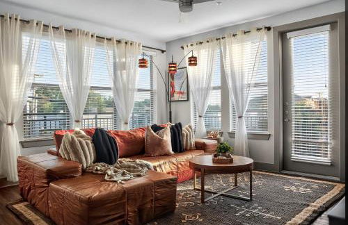 Luxury 2BR Cedr Sprgs area with Parking, Pool, Gym - Foto 1