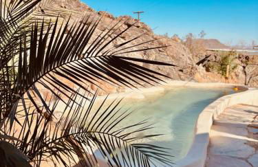 Private Joshua Tree Oasis with Pool & Hot Tub - Foto 6