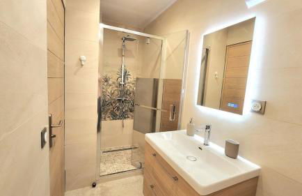 Appartement de standing avec jacuzzi - Foto 26