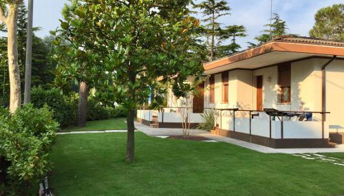 BUNGALOW CAVALLINO LIDO - Foto 5, Garden