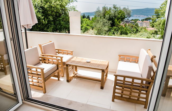 1-bed Large Apartment in Tivat Swiming Pool - Foto 12
