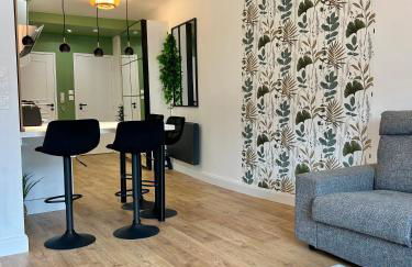 Le Chardon- appartement 2chambres- avec stationnement - Foto 2