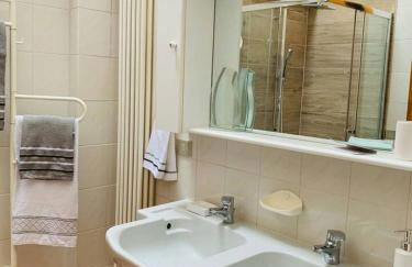 Charming Apartment in Lavena Ponte Tresa - 70m² - Spacious Terrace - Foto 26