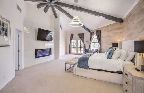 Golf Course Villa w Pool Spa Near the Strip - Foto 31