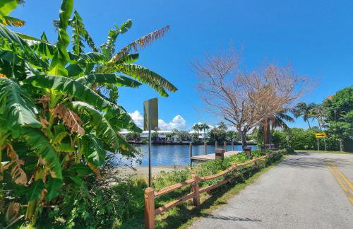 Surf House - Paddleboards - Canoes -1 mile to Wilton Manors - Foto 5