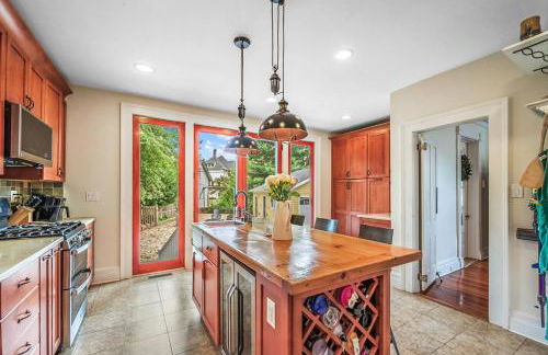 Elegant Montclair 5BR Near NYC & MetLife World Cup - Foto 7