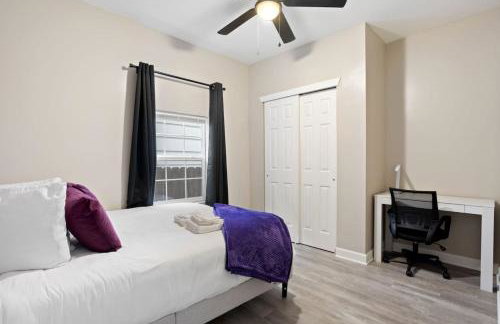 Chic Boho Retreat Near Downtown - Photo 13