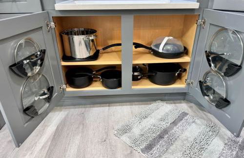 Newest Cottage Downtown. Pet Yes - Photo 6