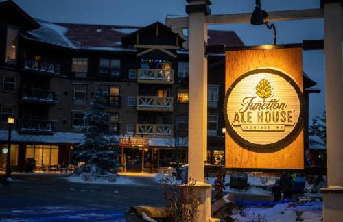 RF219 Hot tub,Heated garage and Parking - Foto 36