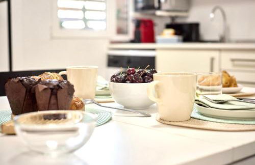 SPACIOUS, SUNNY FLAT BY CITY OF ARTS & SCIENCES - Foto 38