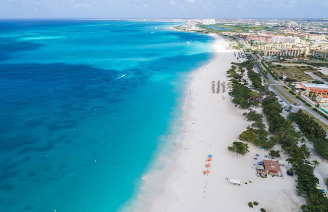 Luxury 2-bedroom Condo Right on the Strip in Palm Beach - Foto 48