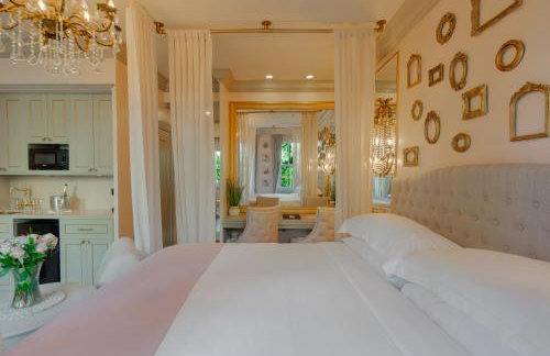 Hemingway Suites at Palm Beach Hotel Island - Photo 73