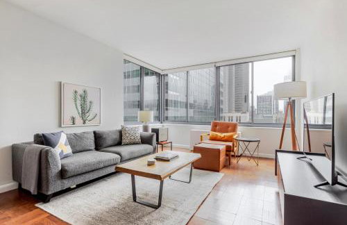 Blueground Theater District gym AC nr Times Sq NYC-1817 - Foto 1