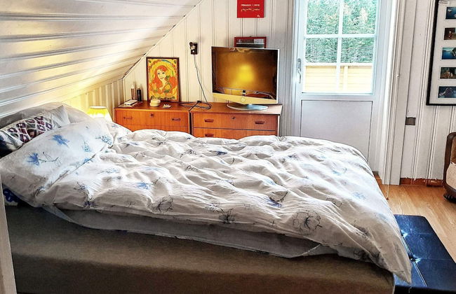 6 Person Holiday Home in Austrheim - Foto 2