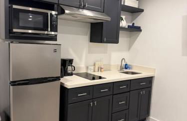 Stylish Studio on Lake Conroe - Photo 1