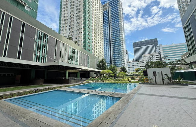 Condotel Avida Riala Tower 4-1103 - Photo 23