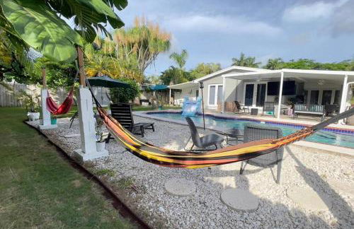 Heated Pool Private Duplex House, BBQ, Parking, WiFi - Foto 18