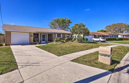 Pet-Friendly Merritt Island Home with Heated Pool - Foto 42