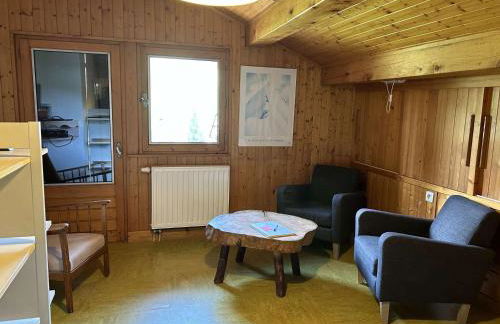 Appartement typique 75m², 2 chambres, balcon, face au télésiège, parking, proche front de neige. - FR-1-595-92 - Foto 4