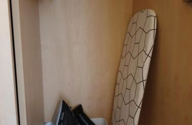 London Luxury Apartments 3 Bedroom Sleeps 8 with 3 Bathrooms 5 mins Walk to tube station free parking - Foto 18