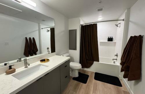 Premium Stay 10 Min From Disneyland With Pool & GYM - Foto 9