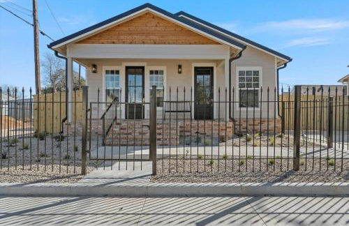 Gloria Cottage - 2 blocks to Magnolia and 3 mins to Baylor - Foto 16