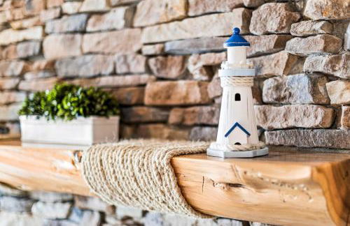 Breathtaking Lake Views 1BR King Suite, Kitchen & Heated Pools - Foto 4