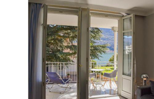 Beautiful apartment on the lake, pool & parking - Nr 124 - Photo 3