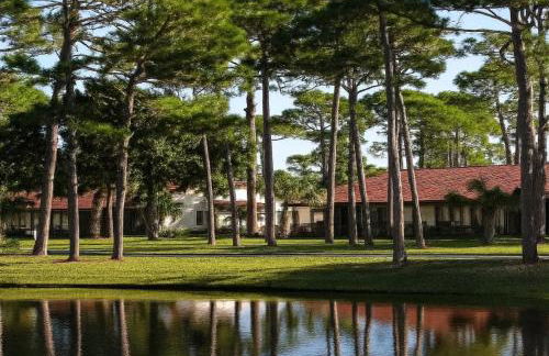 Village des Pins Sarasota 2BR Condo with Pool - Foto 38