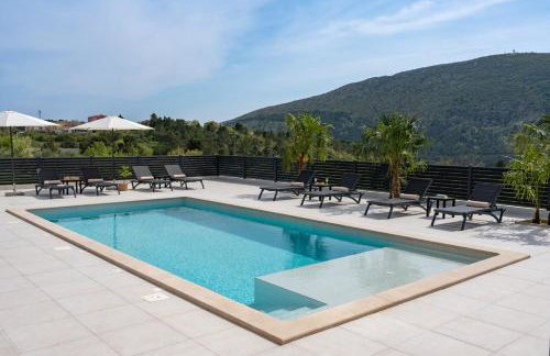 Villa Carmen with 5 en-suite bedrooms, 48 sqm pool, 8km from sea - Photo 9
