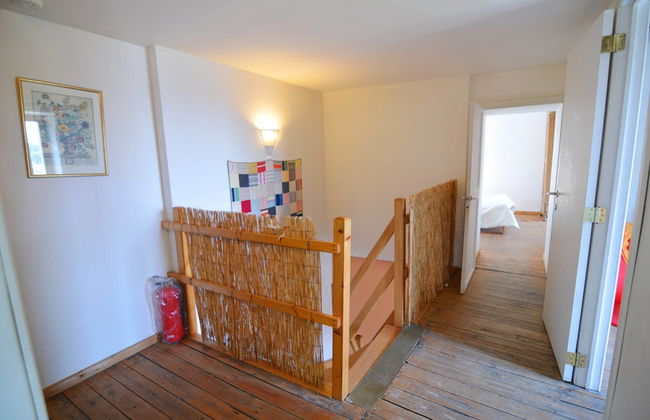 Modern Farmhouse in Chassepierre With Terrace - Foto 14