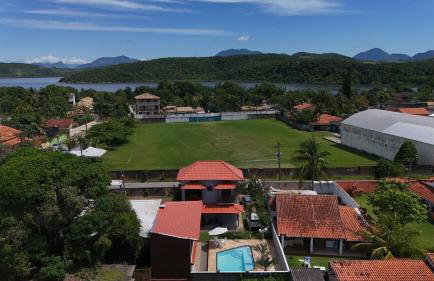 Saquarema- Lagoa, praia , piscina e jogos - Foto 56