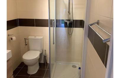 Studio indépendant neuf avec piscine et jardin - Foto 9