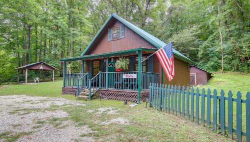 Riverfront Briceville Cabin with Patio and Fire Pit! - Foto 2